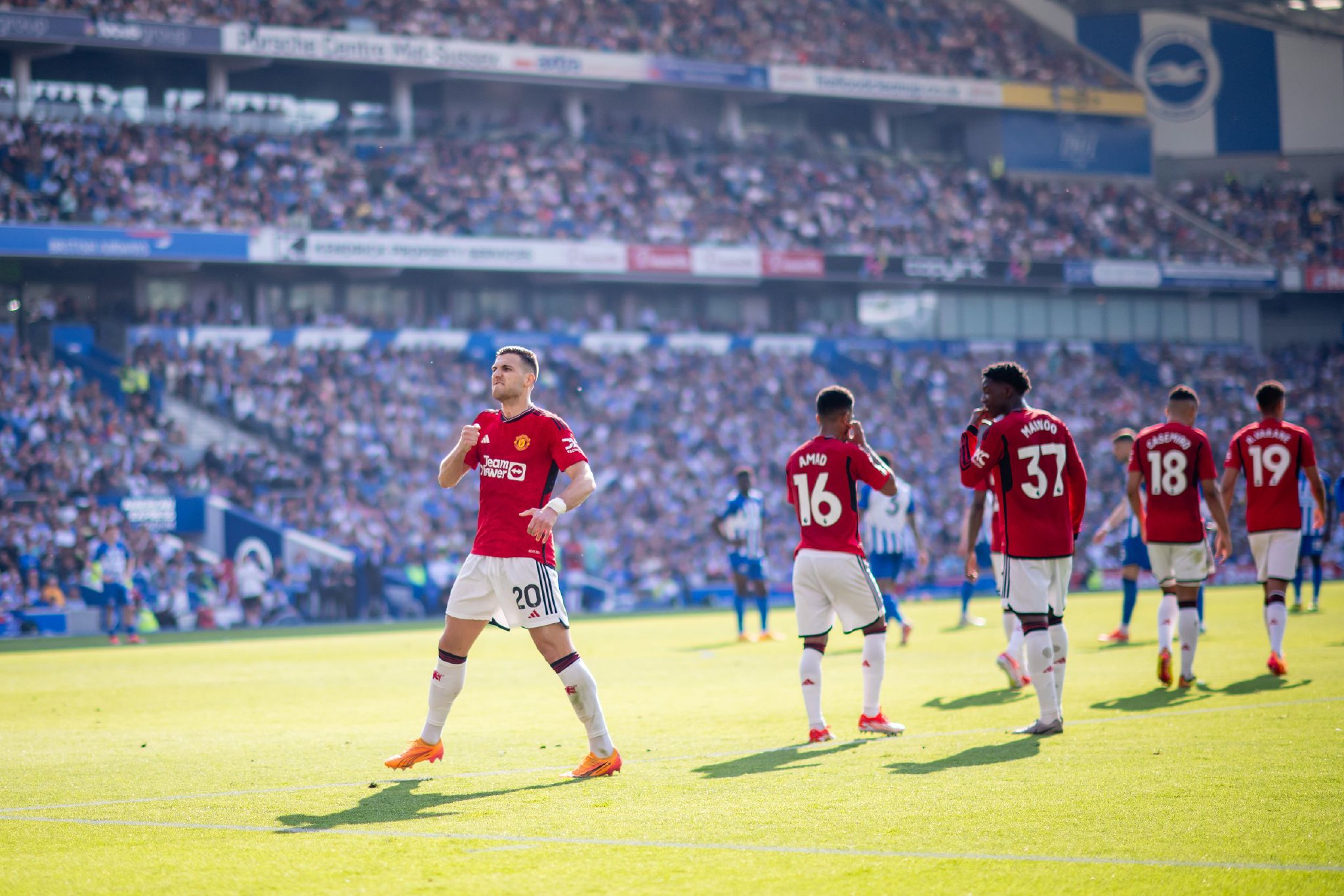 新援集体亮 新援集体亮